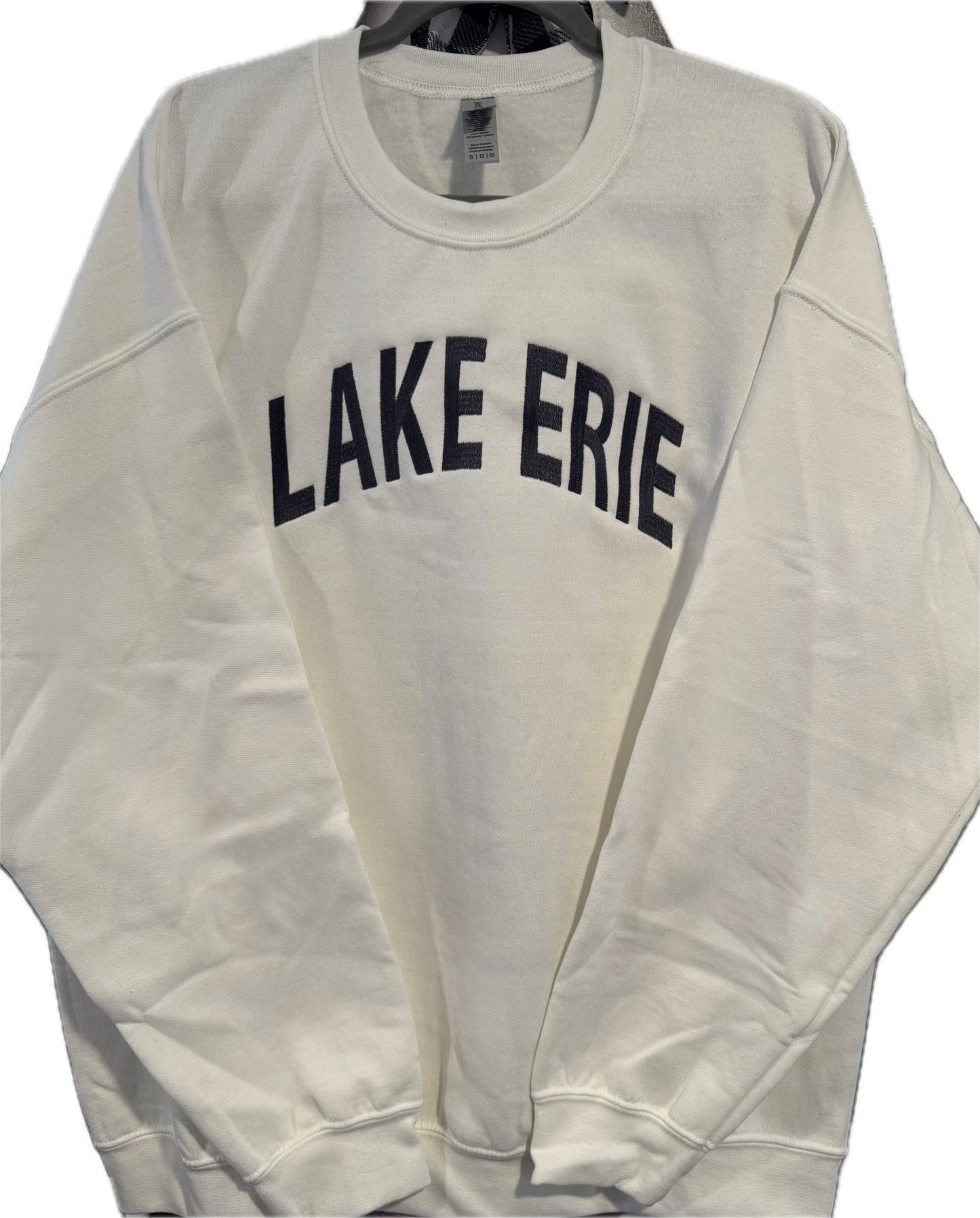 LAKE ERIE Embroidered Crewneck