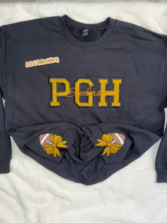 Steelers Crewneck w/ Footballs & Bows